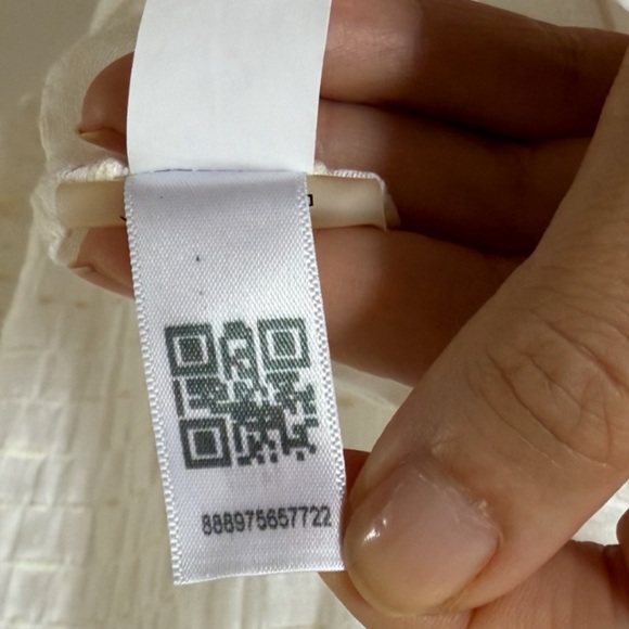 AYR White Textured Tunic Top M NWOT - Picture 9 of 14